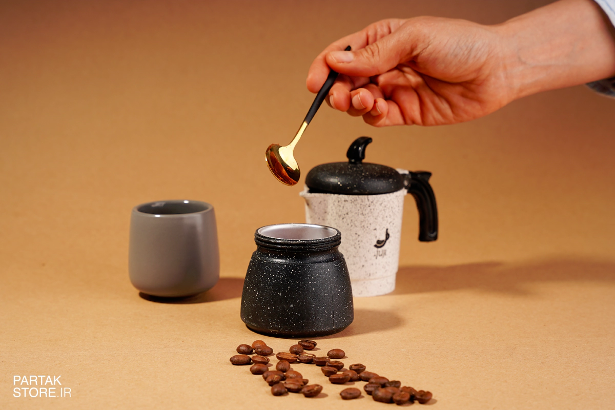 بهترین روش دم آوری قهوه با موکاپات (Moka Pot)