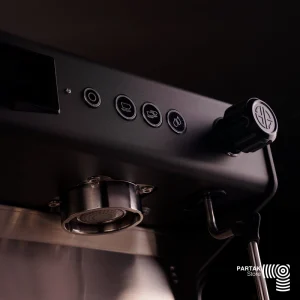 چک‌ لیست تجهیزات ضروری برای راه‌اندازی کافی‌شاپ + بارگرم و بارسرد